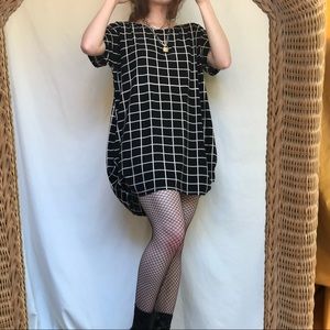 Black and white grid t-shirt loose fit dress